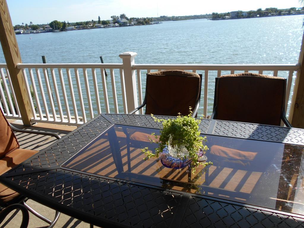 3000 Sq Ft Beach And Bay Condo St. Pete Beach Exterior foto